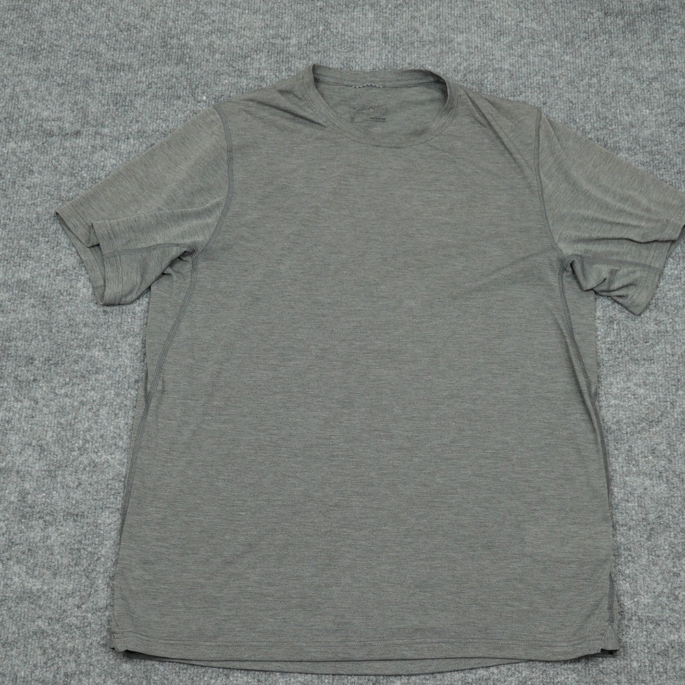 Patagonia Shirt Mens Medium Gray Short Sleeve Capilene Crew Neck Athletic Tee